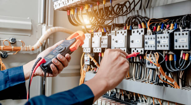 Best Electrician Near Me  in Leesburg, FL